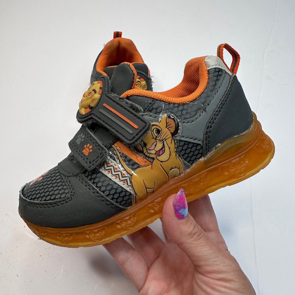 Disney Lion King Simba Light Up Sneakers